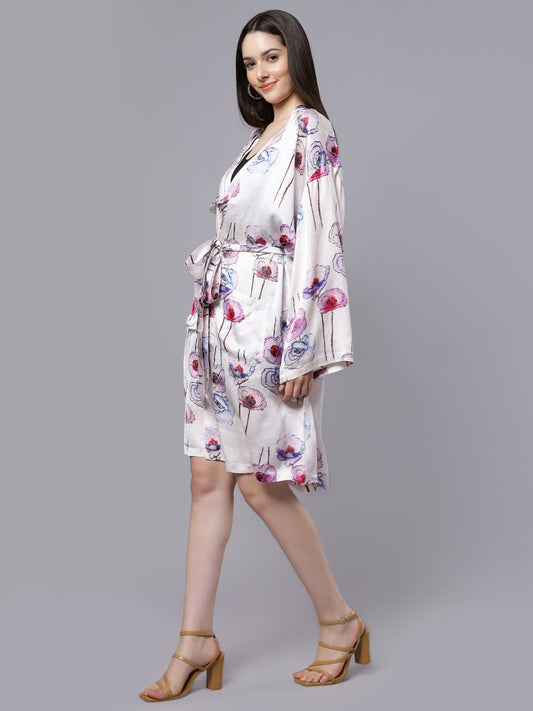 Kimono con cinturón floral